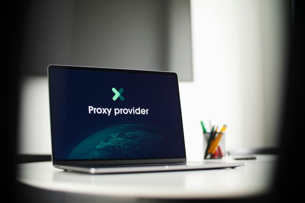 VPN vs Proxy vs Tor: What’s the difference and which one should you use?