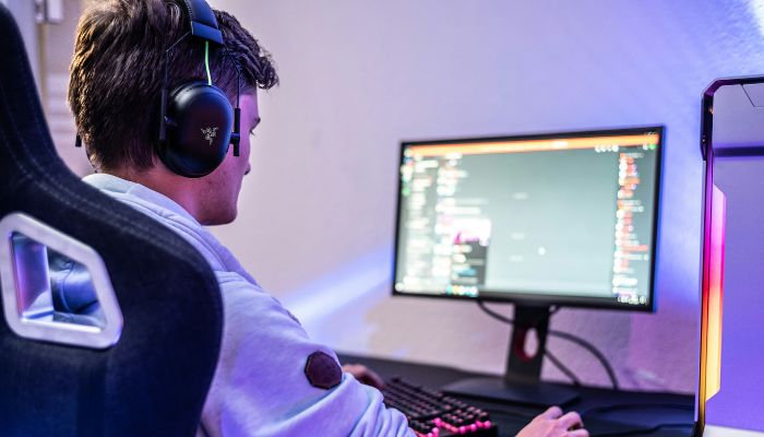 Boost your productivity while gaming like a Pro
